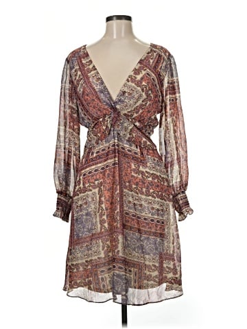 Julia Jordan Casual Dress (view 1)