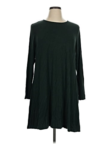 Old Navy Casual Dress (view 1)