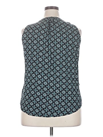 Croft & Barrow Sleeveless Blouse (view 2)