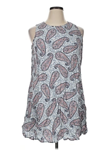 Old Navy Casual Dress (view 1)
