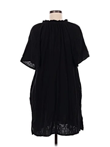 Old Navy Casual Dress (view 2)