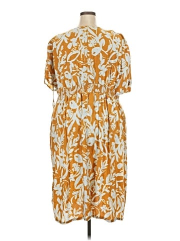 Ava & Viv Casual Dress (view 2)