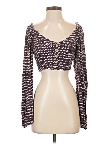 Urban Outfitters Long Sleeve T-Shirt (view 1)