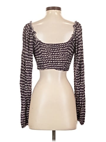 Urban Outfitters Long Sleeve T-Shirt (view 2)