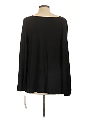 Liz Lange Maternity for Target 3/4 Sleeve Blouse (view 2)