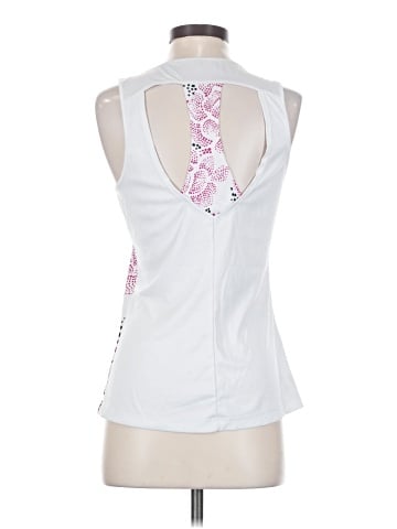 Grand Slam Sleeveless Top (view 2)