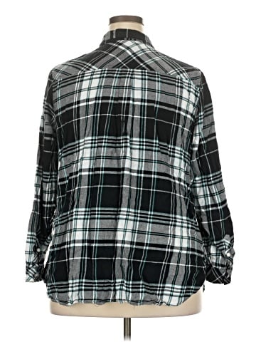 Croft & Barrow 3/4 Sleeve Button-Down Shirt (view 2)