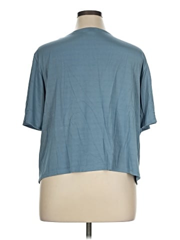 Vince. Short Sleeve T-Shirt (view 2)