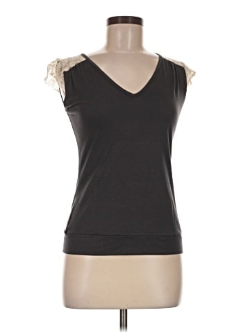 Kenzie Sleeveless Top (view 1)