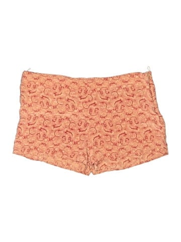 Elizabeth and James Shorts (view 1)