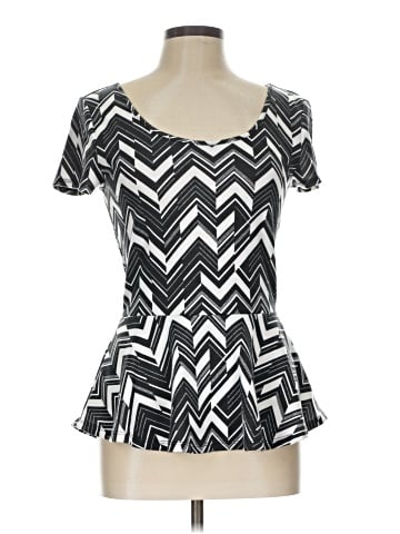 Bongo Short Sleeve Top (view 1)