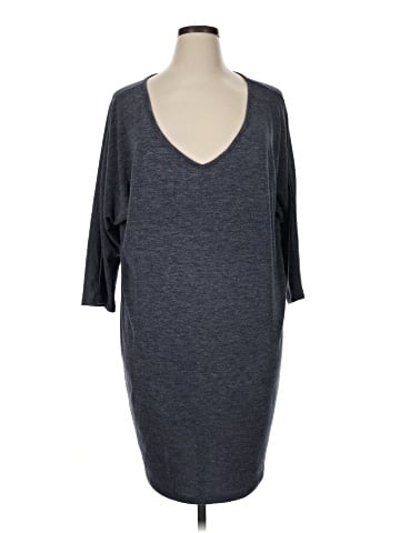 Old Navy Casual Dress (view 1)