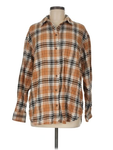 Gap Long Sleeve Button-Down Shirt (view 1)