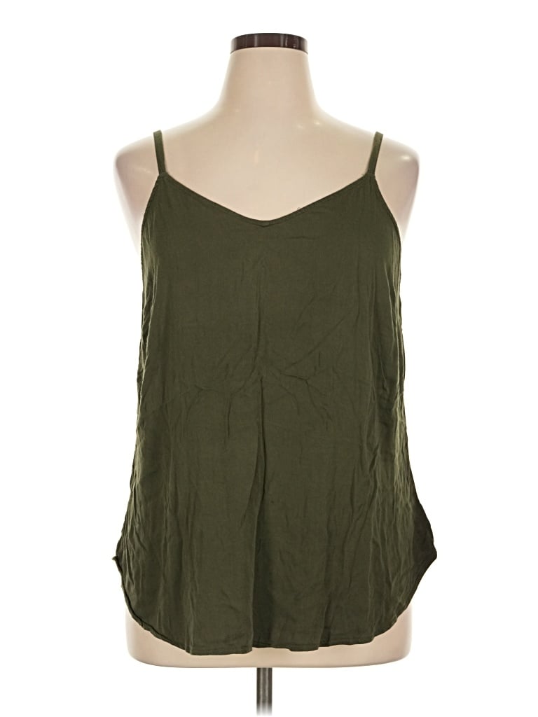 Pre-owned Torrid Tank Top Green Halter Neckline Tops