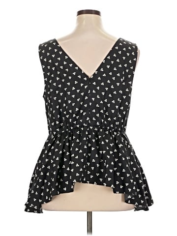 Lewit Sleeveless Silk Top (view 2)