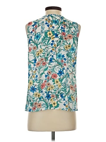 Violet & Claire Sleeveless Blouse (view 2)
