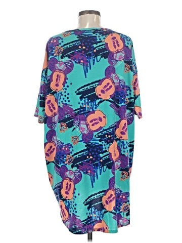 Lularoe Kimono (view 2)