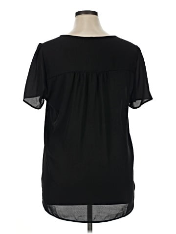 Pleione Short Sleeve Blouse (view 2)