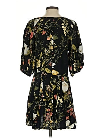 H&M Casual Dress (view 2)