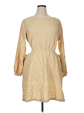 Universal Thread Casual Dress (view 1)