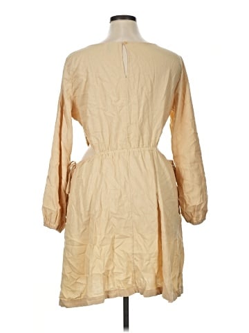 Universal Thread Casual Dress (view 2)