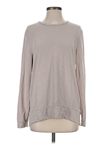 Victoria's Secret Long Sleeve T-Shirt (view 1)