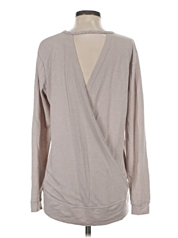 Victoria's Secret Long Sleeve T-Shirt (view 2)