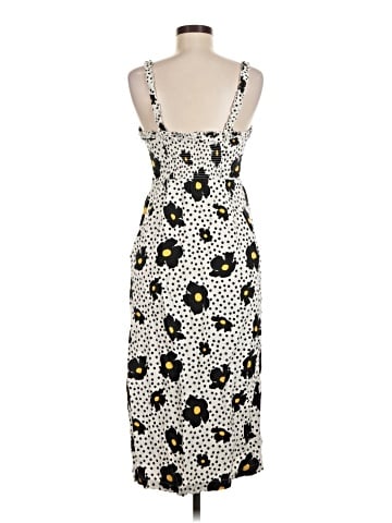 Urban Outfitters Casual Dress (view 2)