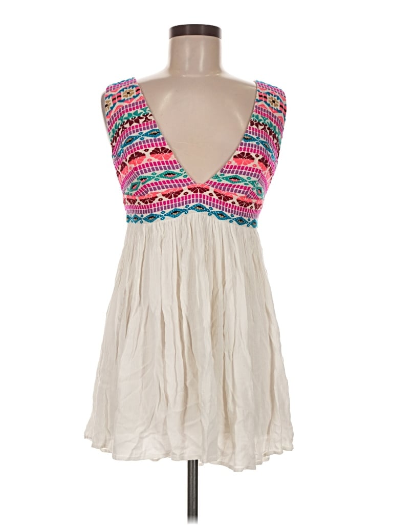 Pre-owned Atmosphere Casual Dress In Ivory
