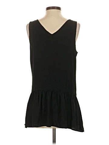 Who What Wear Sleeveless Top (view 2)