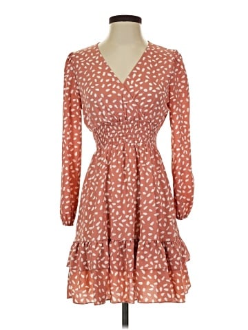 Unbranded Casual Dress (view 1)