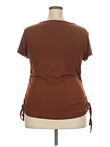 No Comment Short Sleeve T-Shirt (view 2)