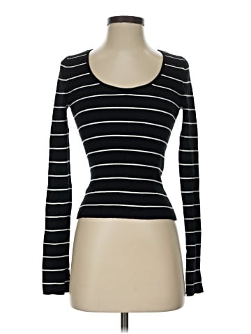 H&M Pullover Sweater (view 1)