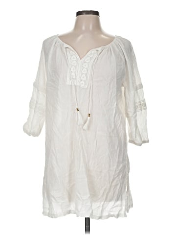 Hearts of Palm Woman 3/4 Sleeve Blouse (view 1)