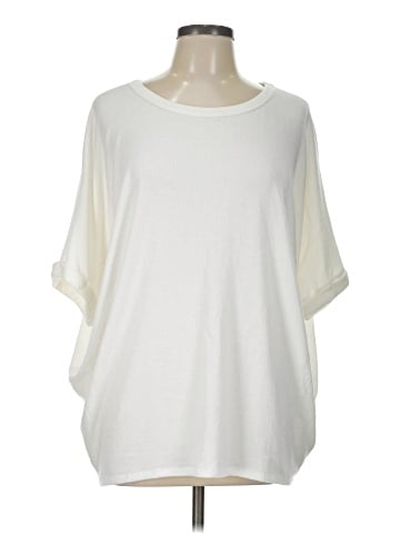 Blue Rain 3/4 Sleeve Top (view 1)