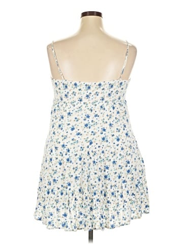 No Boundaries Casual Dress (view 2)