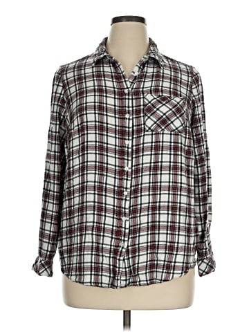 Market and Spruce Long Sleeve Button-Down Shirt (view 1)