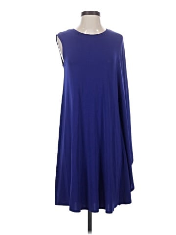 BCBGMAXAZRIA Cocktail Dress (view 1)