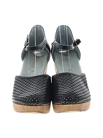 Eric Michael Heels (view 2)