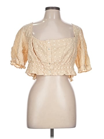 Le Lis Short Sleeve Blouse (view 1)