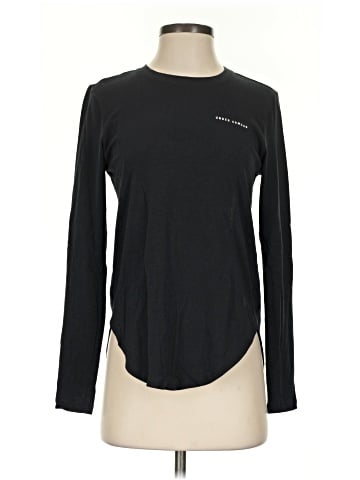 Under Armour Long Sleeve T-Shirt (view 1)