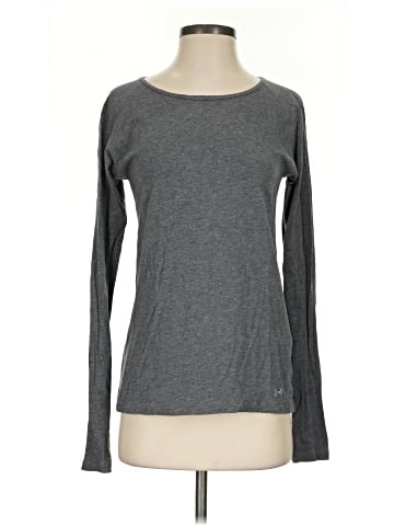 Under Armour Long Sleeve T-Shirt (view 1)