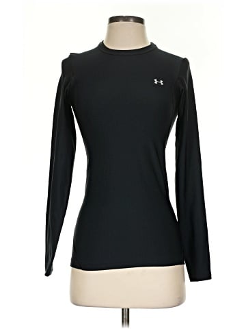 Under Armour Long Sleeve T-Shirt (view 1)