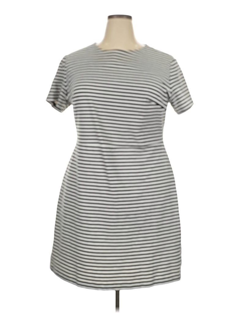 Pre-owned Old Navy Casual Dress In Gray
