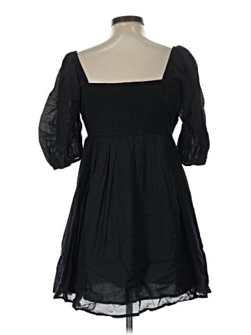 Abercrombie & Fitch Cocktail Dress (view 2)