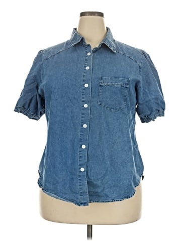 Blooming Jelly Short Sleeve Button-Down Shirt (view 1)