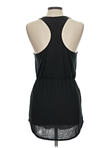 Pretty Rebellious Sleeveless Blouse (view 2)