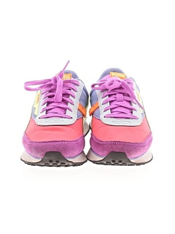 Puma Sneakers (view 2)