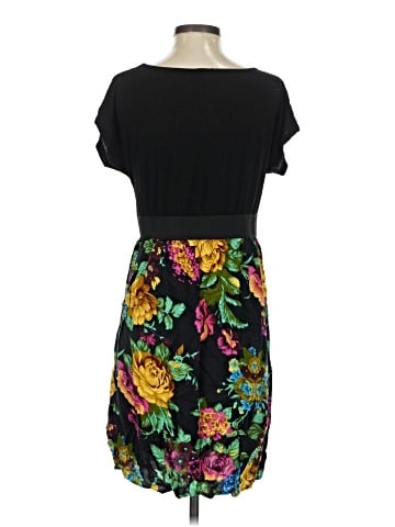 Sam & Max Casual Dress (view 2)