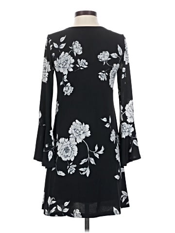 Karen Kane Casual Dress (view 2)
